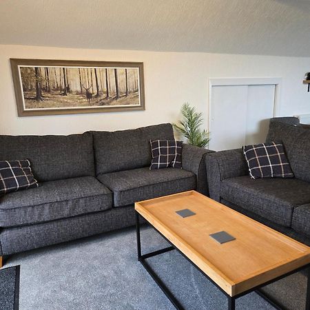 Beautiful Apartment With Private Pool Near Tenby 基尔格蒂 外观 照片