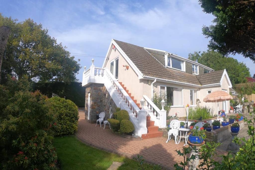 Beautiful Apartment With Private Pool Near Tenby 基尔格蒂 外观 照片
